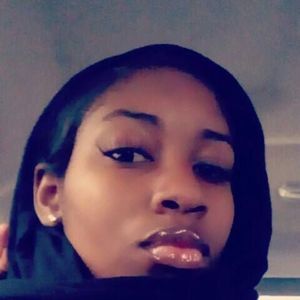 Meet your Posher, Sharina